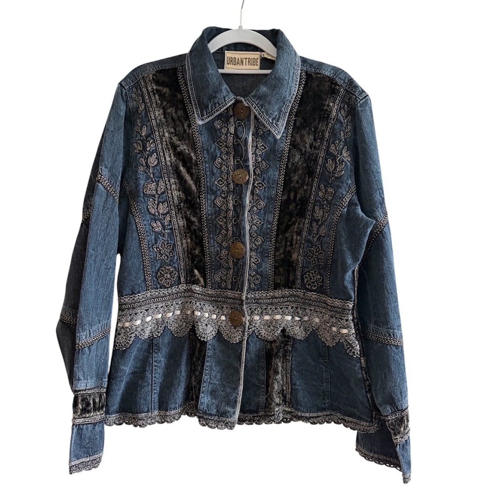 Urban Tribe Denim Jacket Embroidered Velvet Crochet Lace Boho Women M Patchwork
